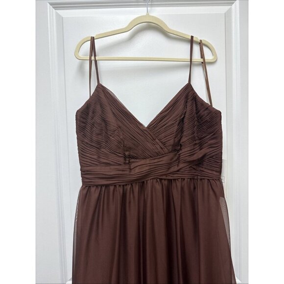 MAC DUGGAL Size 16 Brown Tiered V-Neckline Ruched Formal Prom Gown Dress New - Picture 5 of 9